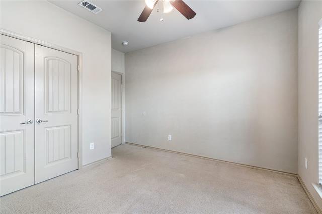 Building Photo - 649 Cattlemans Way