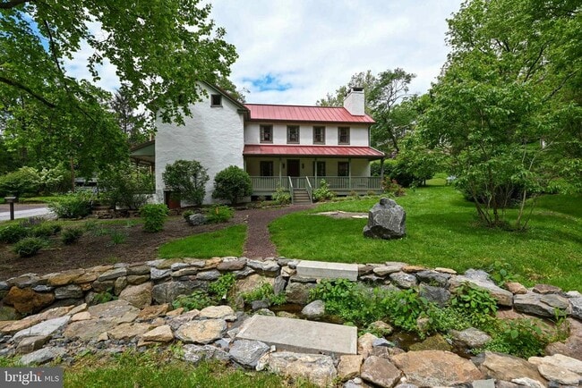 Building Photo - 1451 Old Ridge Rd