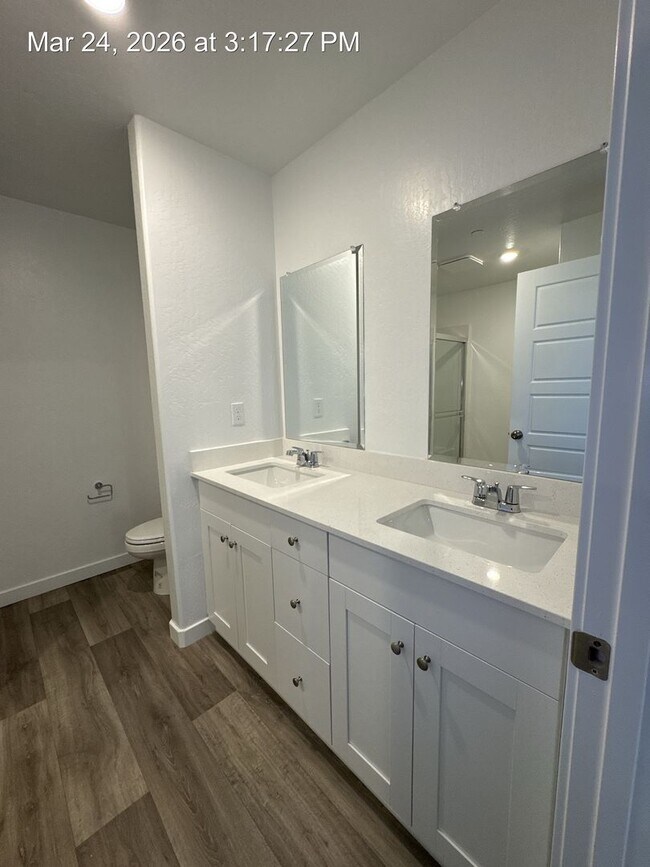 Building Photo - Newly Built Home located SE Visalia!  Rent Ready!