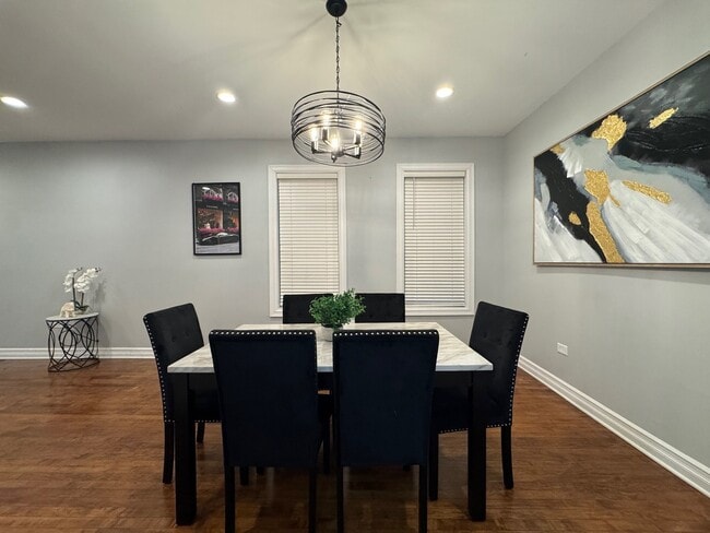 Building Photo - 4317 W 21st Pl