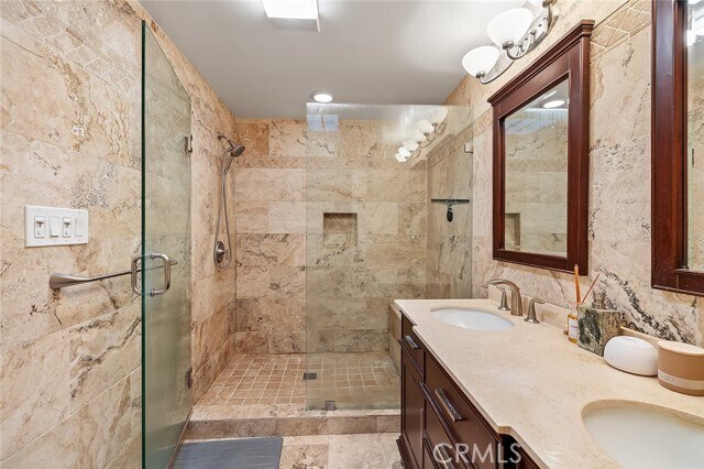 Building Photo - 8180 Manitoba St