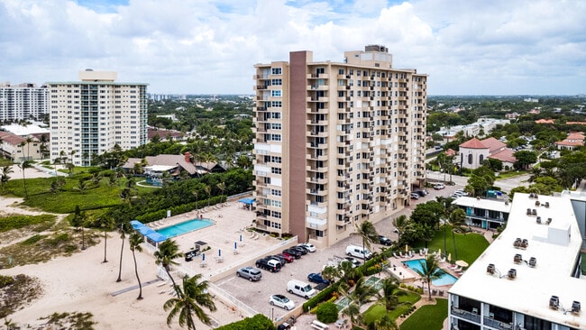 Building Photo - 2000 S Ocean Blvd
