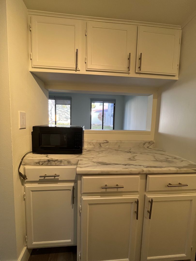 Building Photo - 7290 W Dean Rd