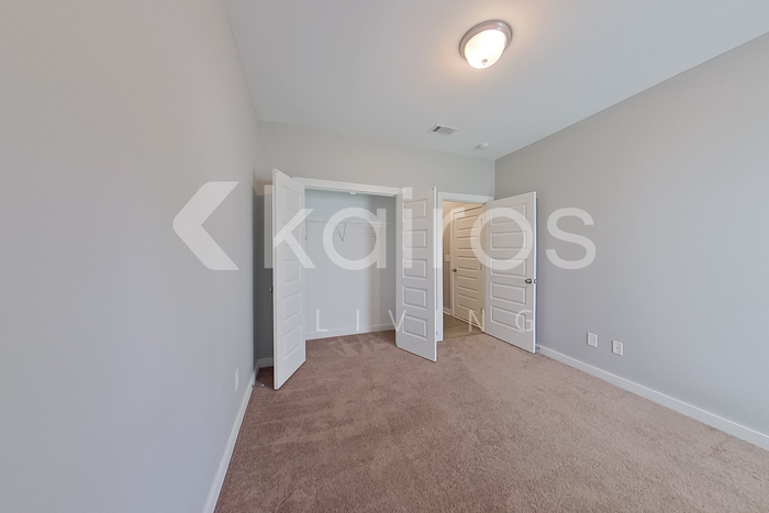 Building Photo - 11551 Crimson Ridge Rd