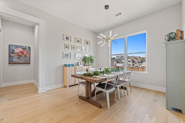 Building Photo - Modern luxury available in Fletcher Ridge