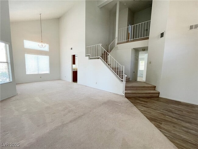 Building Photo - 420 Crater Ct