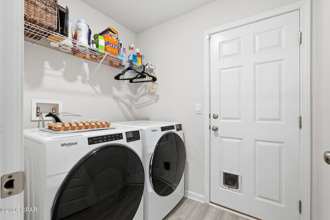 Building Photo - 6513 Slabinski Ln