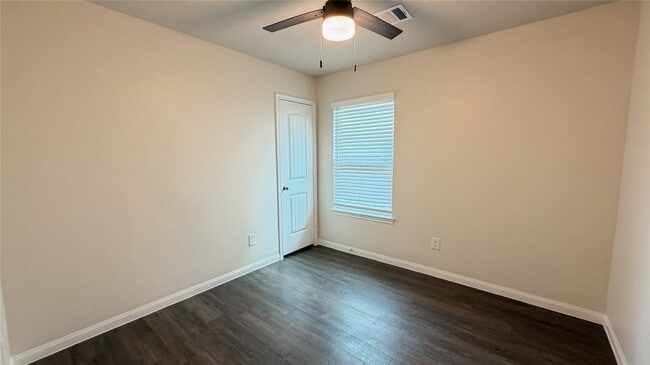 Building Photo - 25118 Falcon Castle Ln