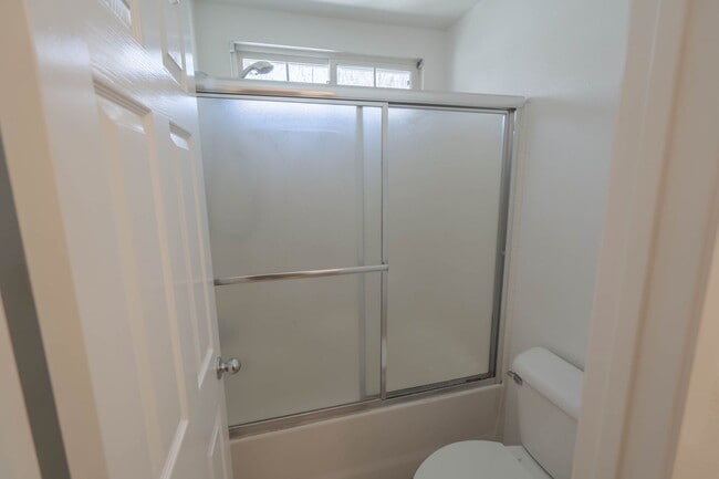 Building Photo - The Palisades -  3 Bedroom Townhome for Rent in Stevenson Ranch!