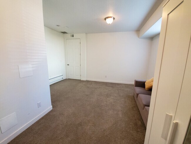 Building Photo - 836 Founder Point Ln