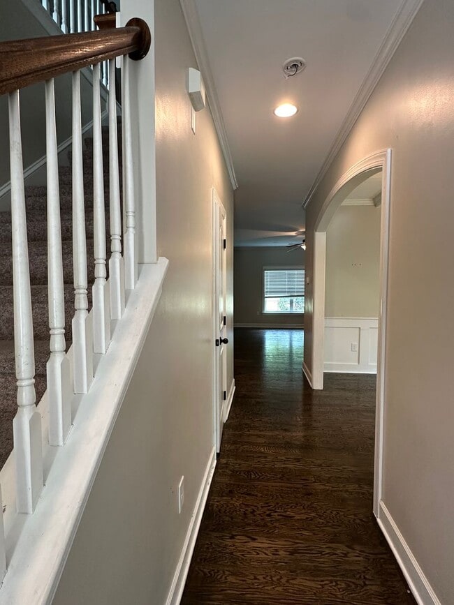 Building Photo - 4BED / 2.5BATH BEAUTIFUL HOME IN ANDERSON CREEK!