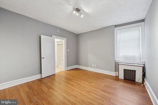 Building Photo - 5235 Wissahickon Ave