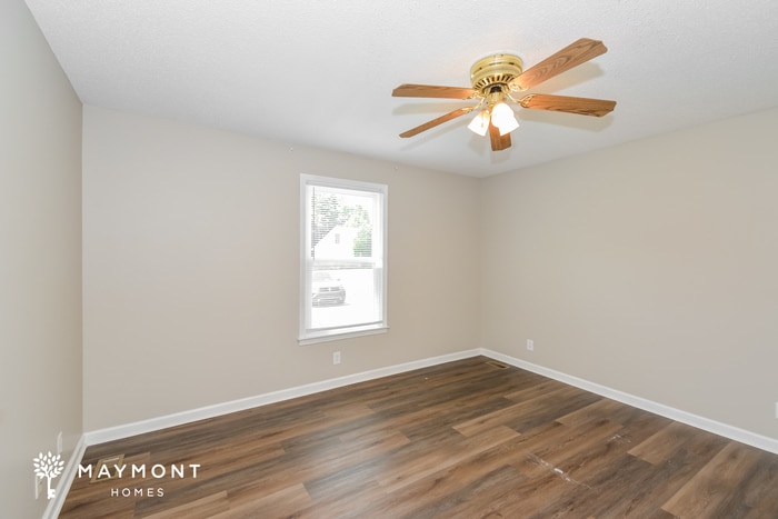 Building Photo - 403 Kelsey Dr