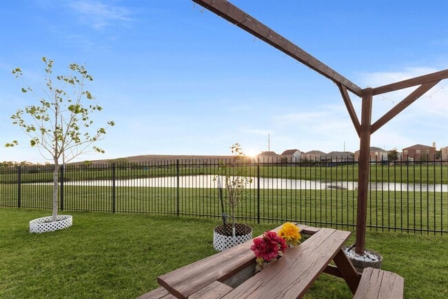 Building Photo - 10904 Roderick Lawson Ln