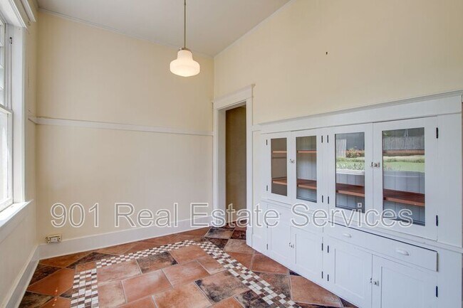 Building Photo - 1473 Harbert Ave