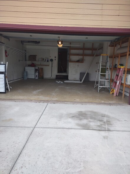 Building Photo - 4107 Brush Creek Rd