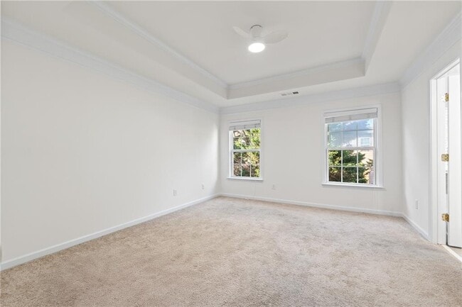 Building Photo - 6088 Kearny Ln
