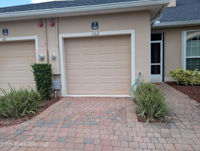 Building Photo - 560 Remington Green Dr SE