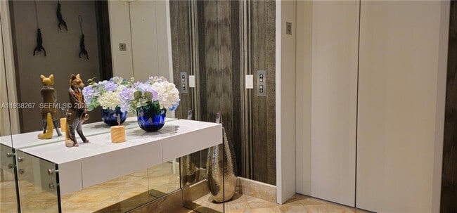 Building Photo - 3802 NE 207th St