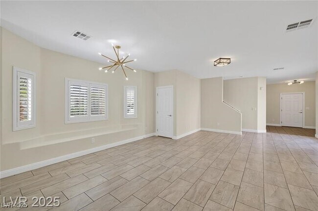 Building Photo - 9340 Lakefront Color St