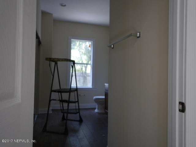 Building Photo - 1922 Redell St