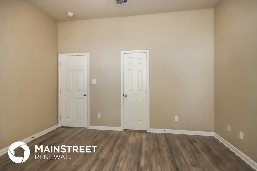 Building Photo - 308 Broken Pine Ct