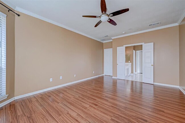 Building Photo - 1606 Maryvale Dr