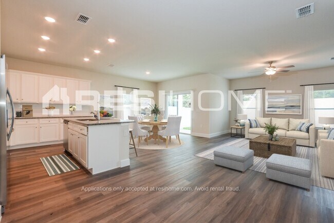 Building Photo - 5192 Hartwood Lp