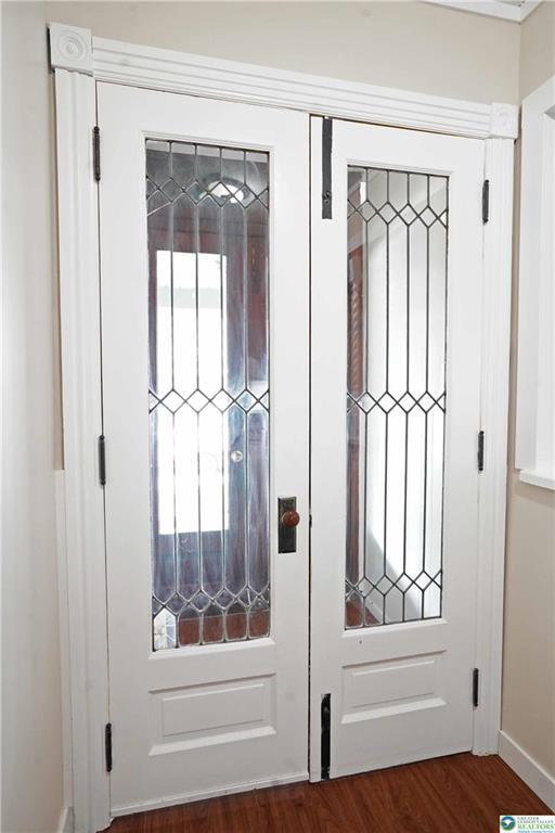 Building Photo - 543 Chestnut St