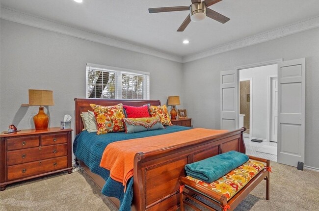 Building Photo - 4301 Bellaire Dr S