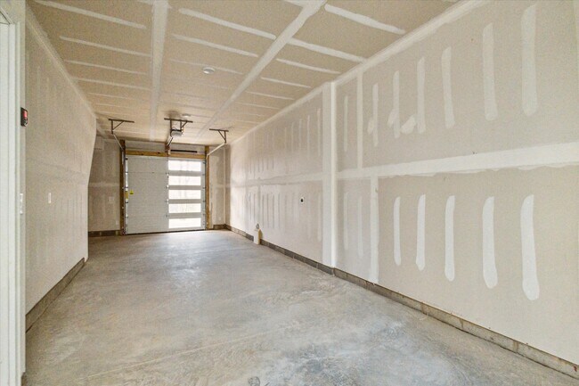 Building Photo - 4536 Radler Ct
