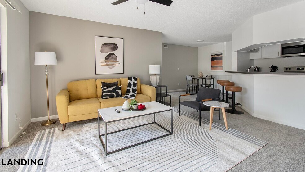 Building Photo - 10263 Whispering Forest Dr