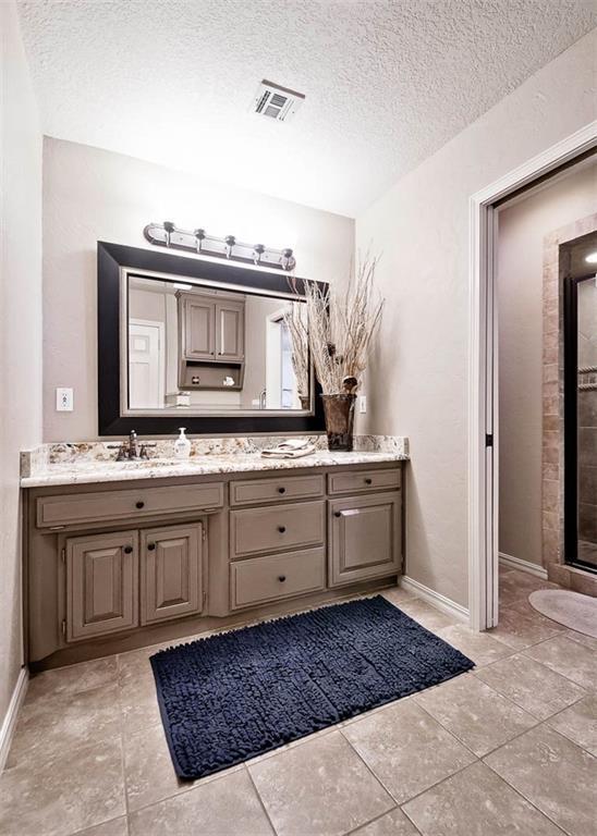 Building Photo - 5 S Prairie Dunes Dr