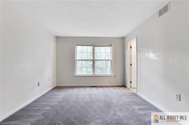 Building Photo - 140 S Barrow Pl