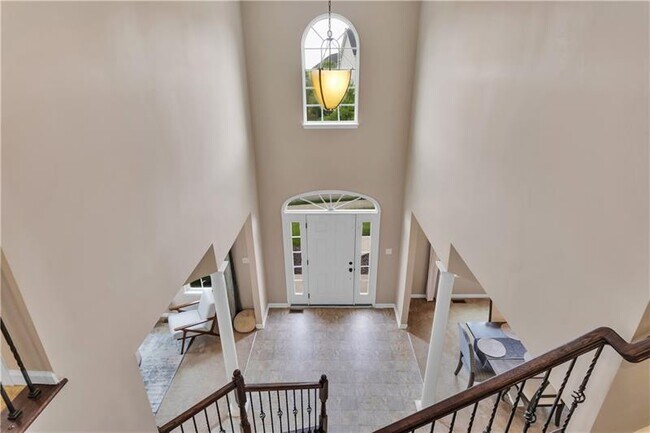 Building Photo - 207 Eddie Lewis Dr