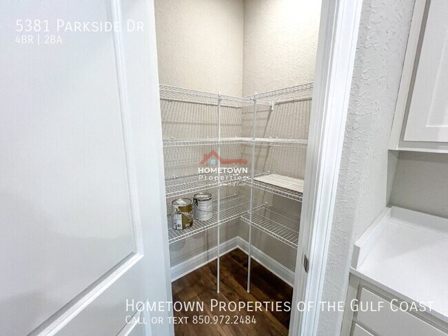 Building Photo - 5381 Parkside Dr