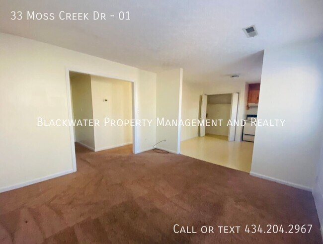 Building Photo - 33 Moss Creek Dr