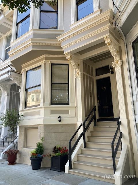 Building Photo - 645 Central Ave