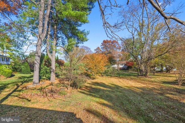 Building Photo - 10622 Cavalcade St