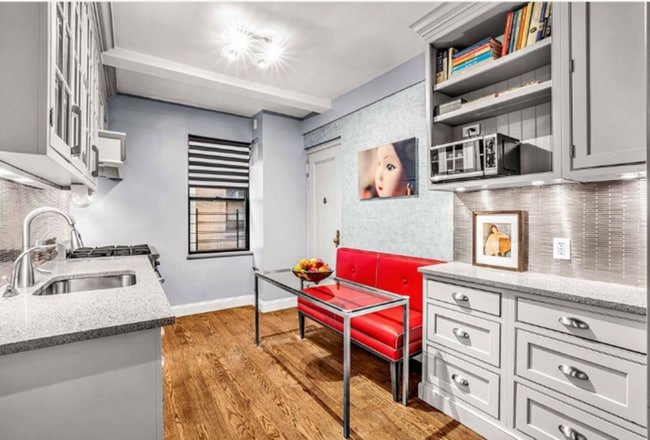 Building Photo - 400 West End Ave