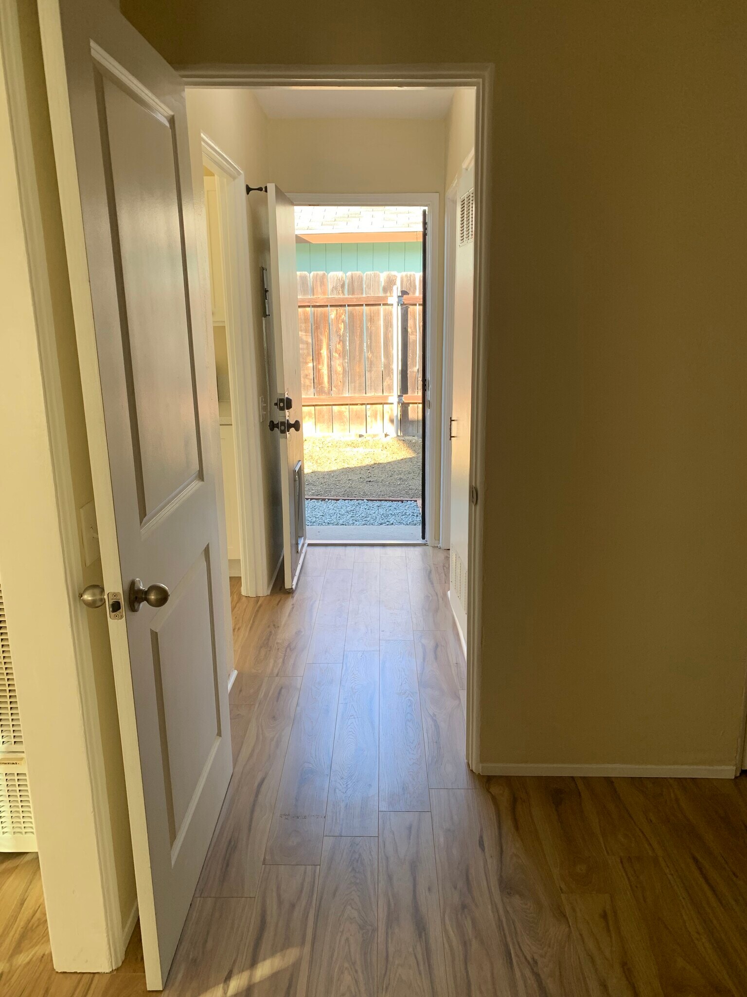 Building Photo - 2911 Central Ave