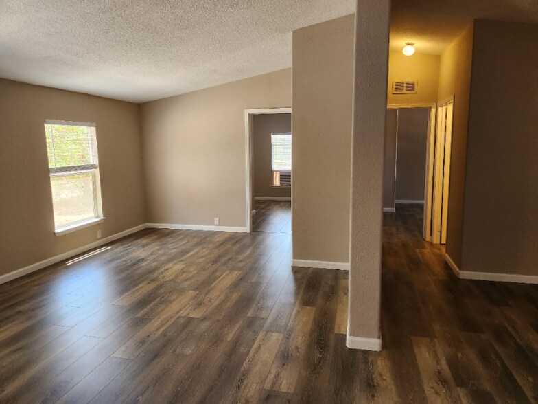 Building Photo - 35640 Epple St