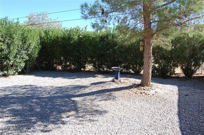 Building Photo - 1791 Sycamore Ave