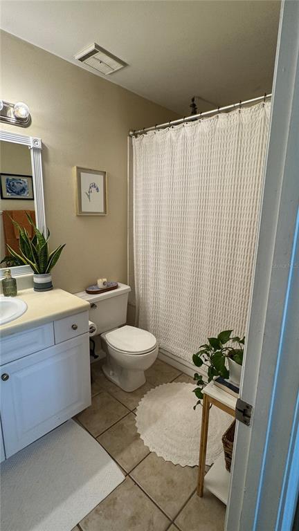 Building Photo - 1000 W Horatio St