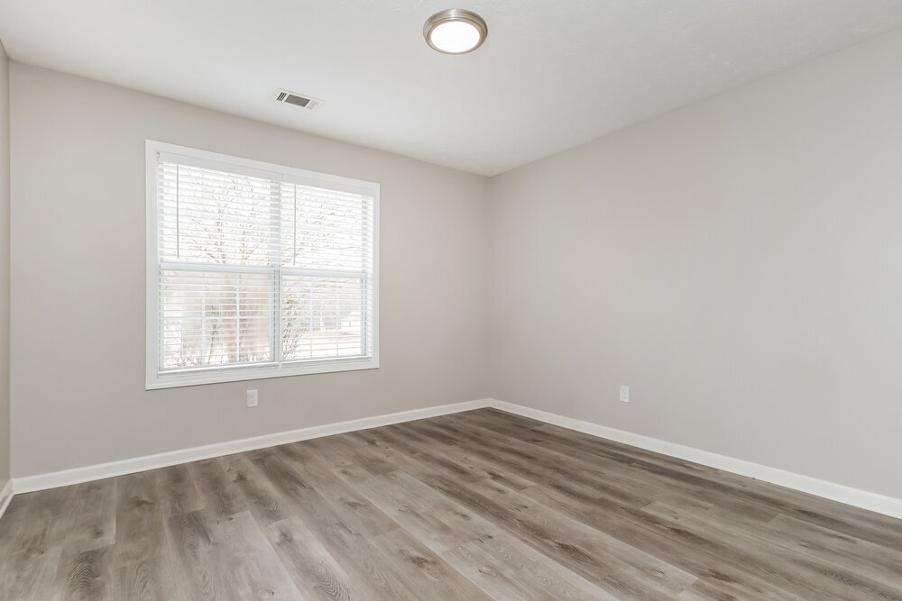 Building Photo - 335 Cattlemans Cir