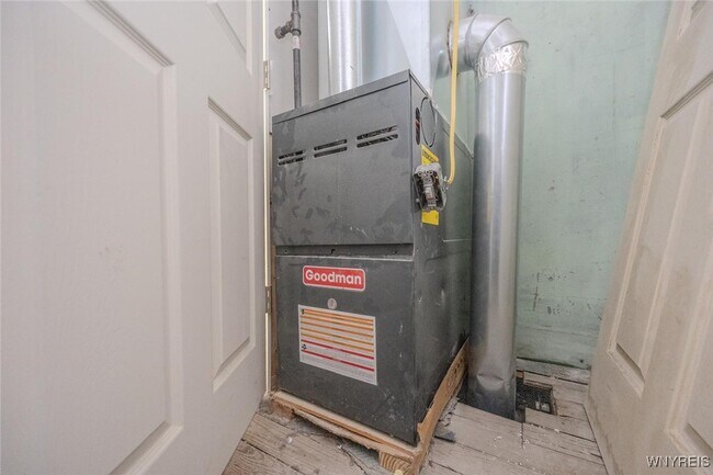 Building Photo - 62 Sweet Ave