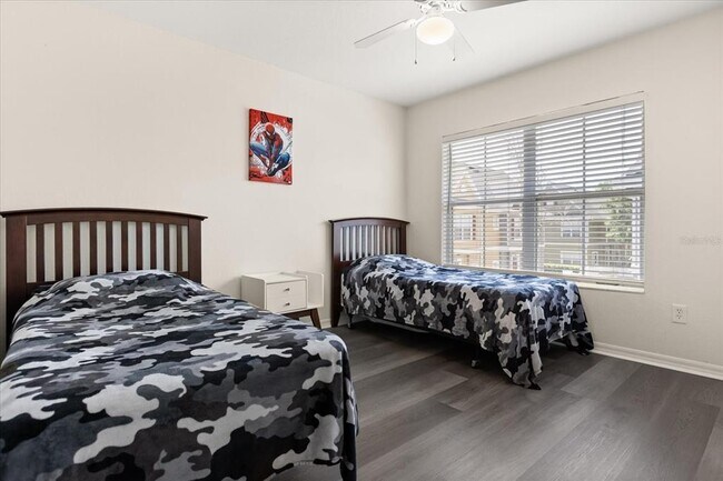 Building Photo - 2624 Lodi Cir