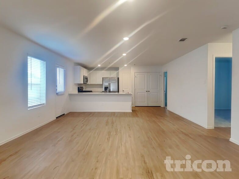 Building Photo - 17151 Quaking Aspen Ln