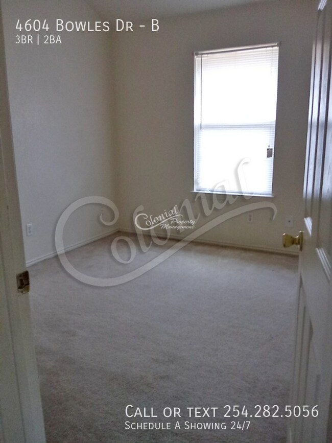 Building Photo - 4604 Bowles Dr