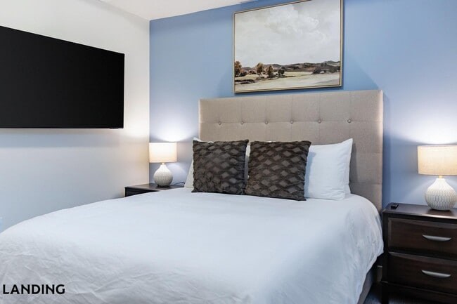 Building Photo - 2201 S 900 E